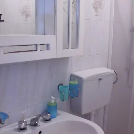 Poseidon 1 Apartman *