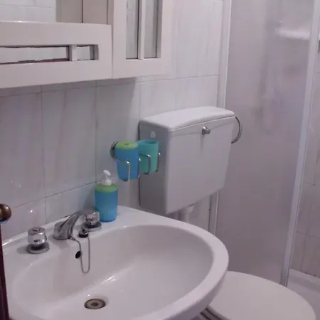 Poseidon 1 Apartman *